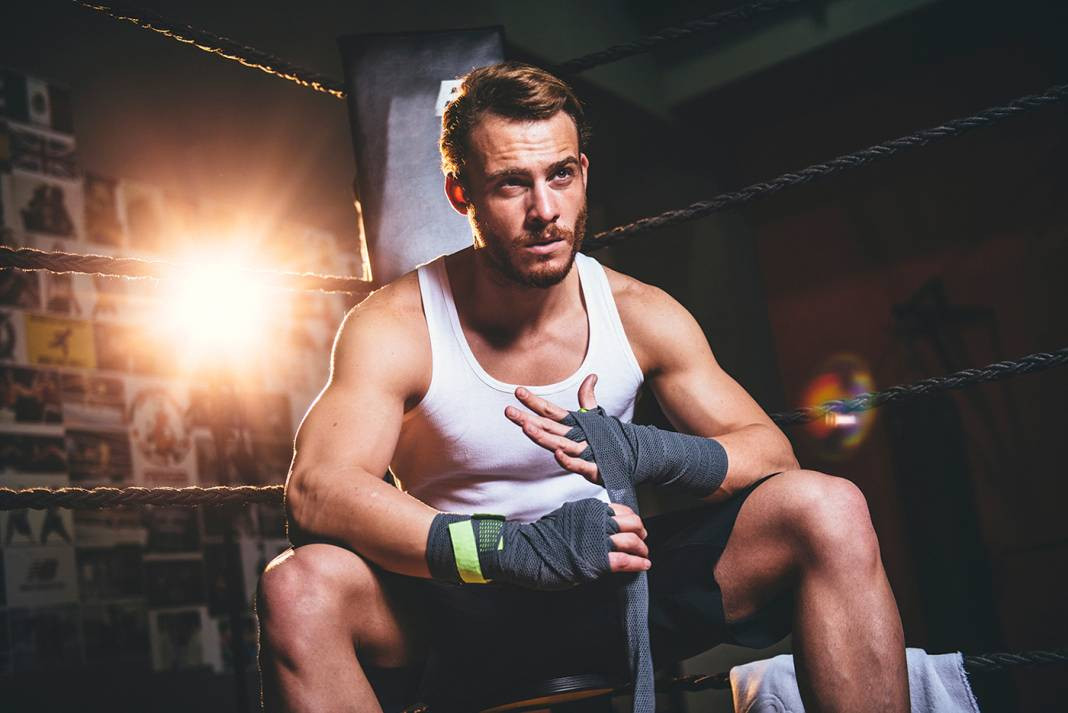 Kerem Bürsin'in yeni aşkı Türkiye’nin en zengin ailesinin torunu çıktı - Resim: 6